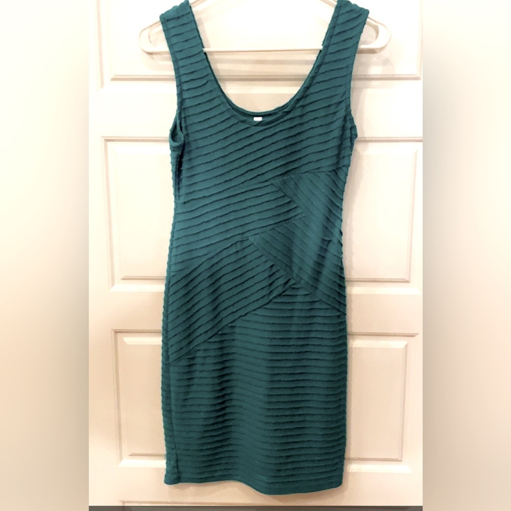 Size small green dress